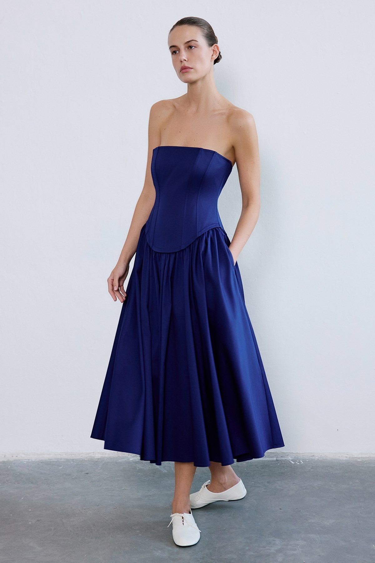 Straplez Balenli Midi Poplin Lacivert Elbise