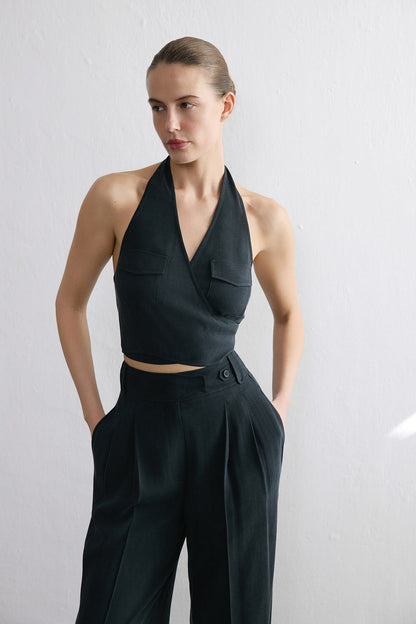 Sırt Dekolteli Kruvaze Crop Siyah Bluz