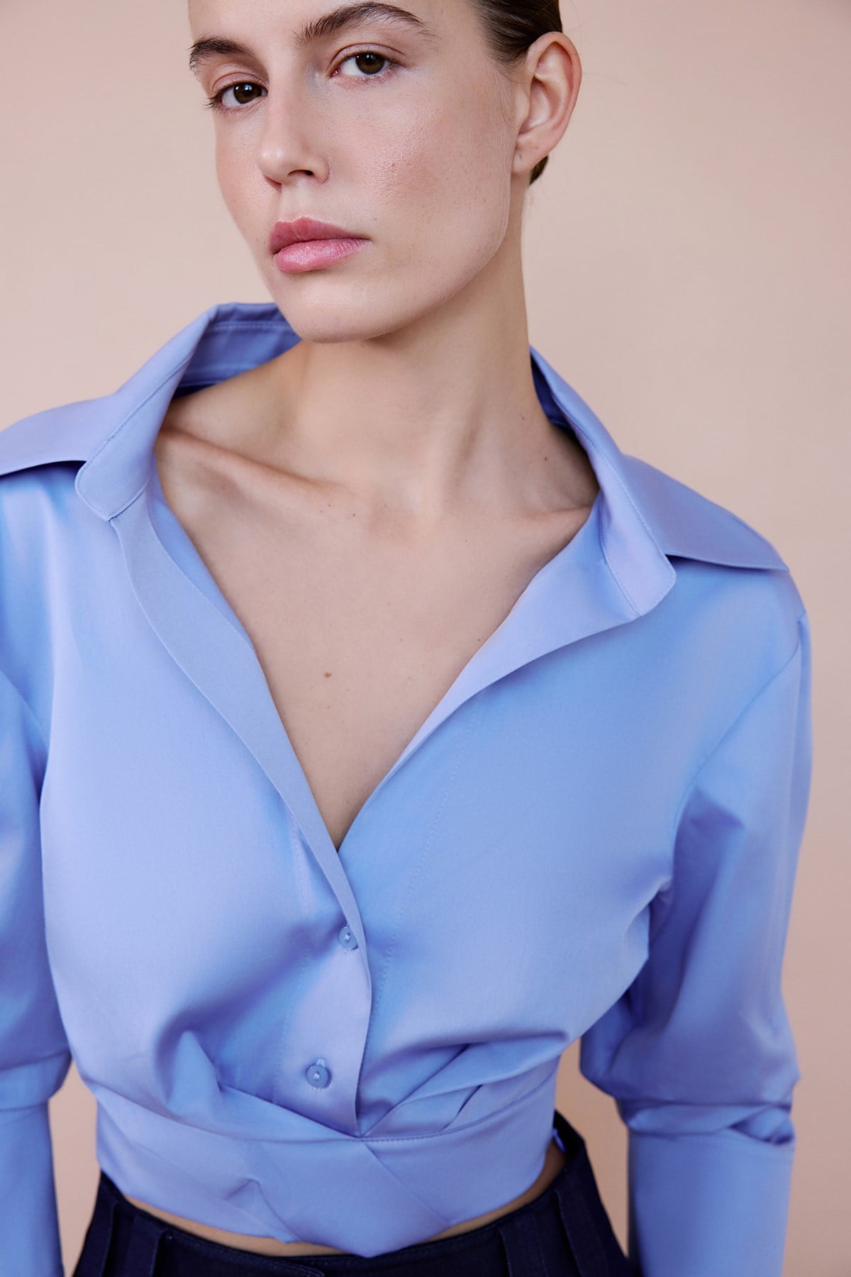 Kruvaze Yaka Poplin Crop Mavi Gömlek