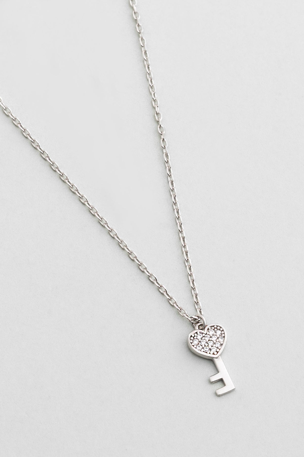 Aşk Anahtarı 18 Ayar Beyaz Altın Kaplama 45 Cm Gümüş Kolye 1174640199