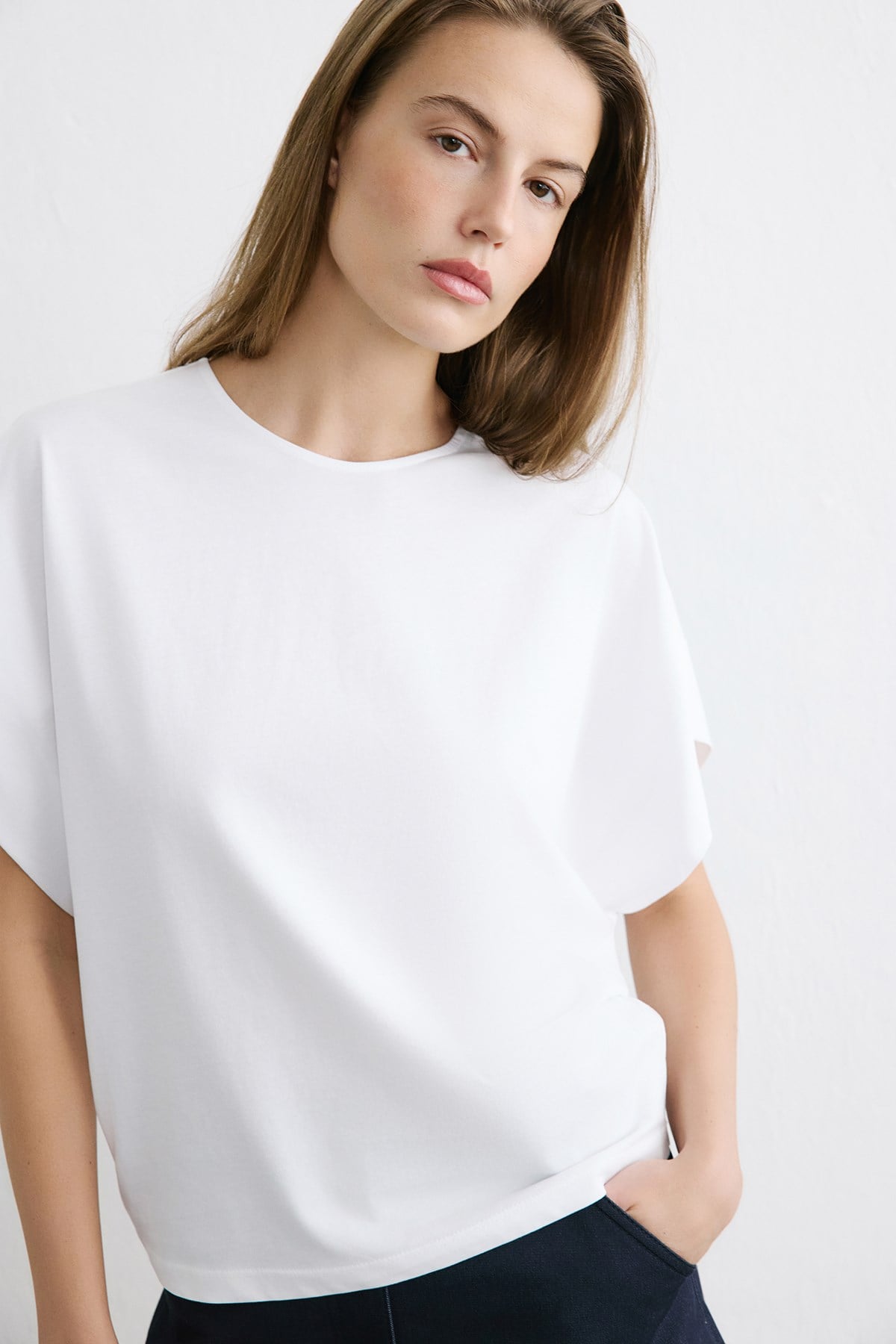 Sıfır Yaka Örme Beyaz T-shirt