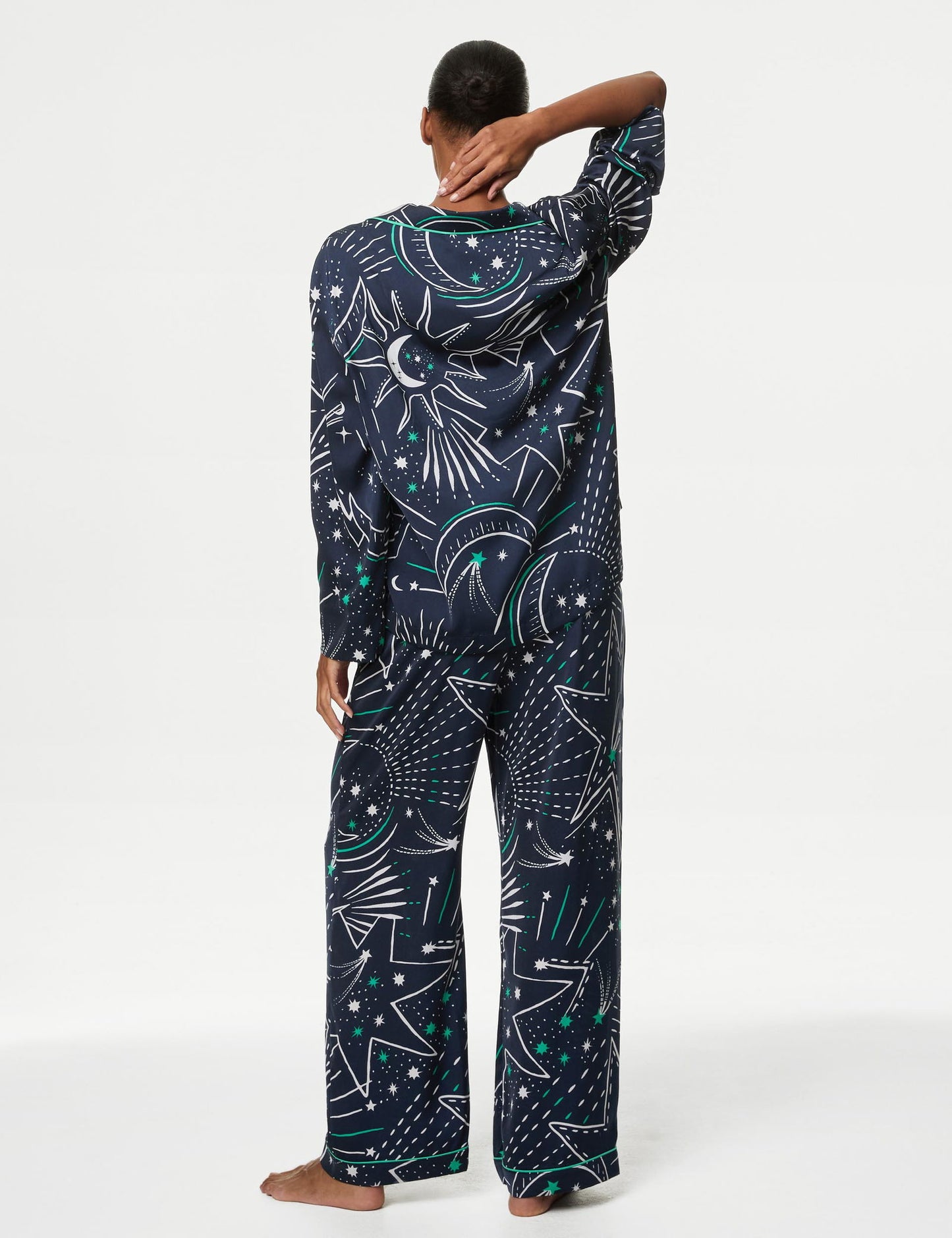 Desenli Saten Pijama Takımı