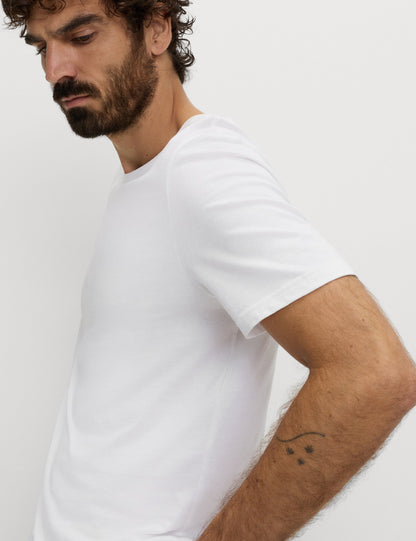 Saf Pamuklu Kısa Kollu T-shirt
