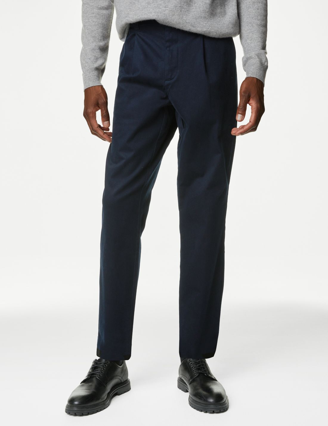 Tapered Fit Chino Pantolon