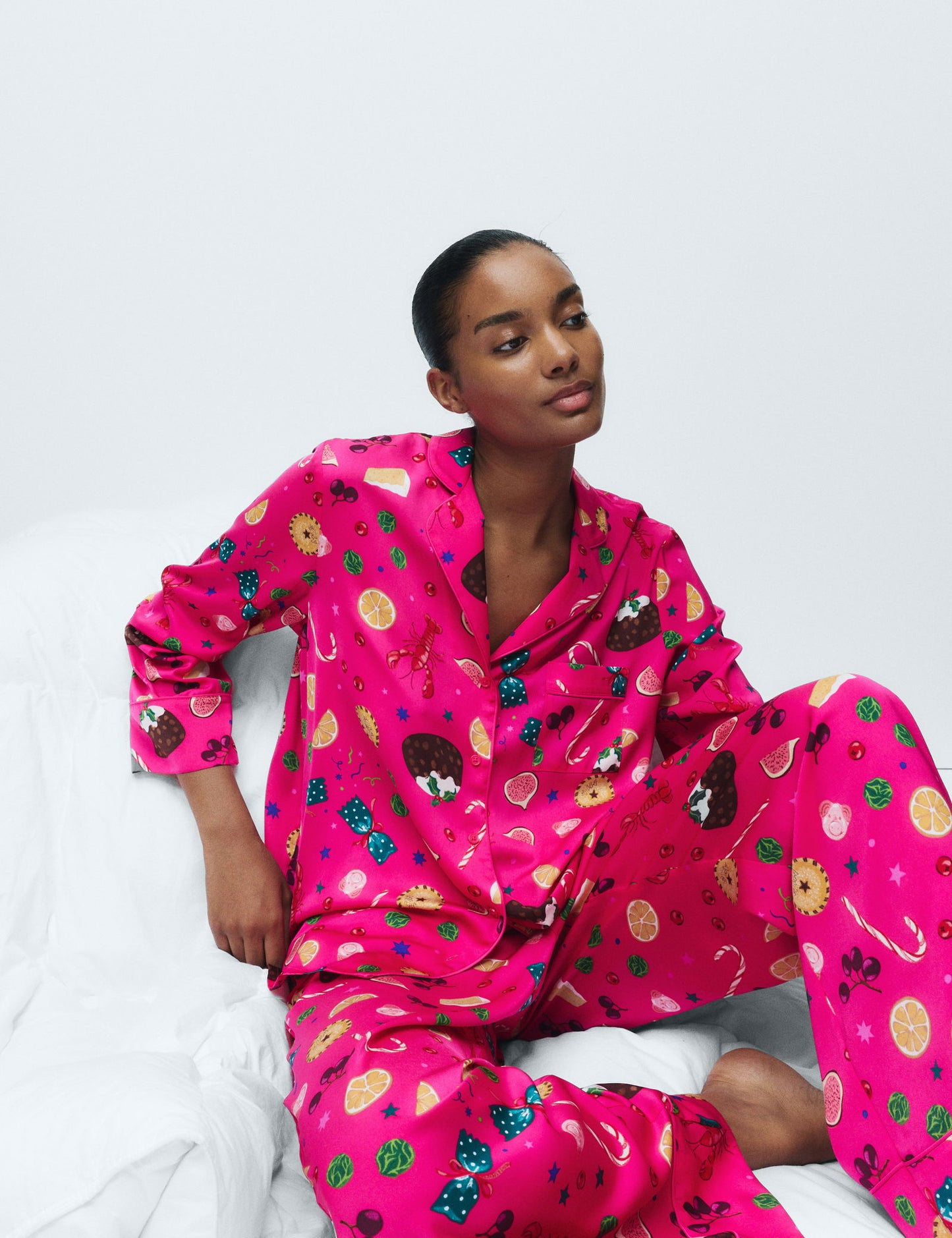 Saten Desenli Pijama Takımı