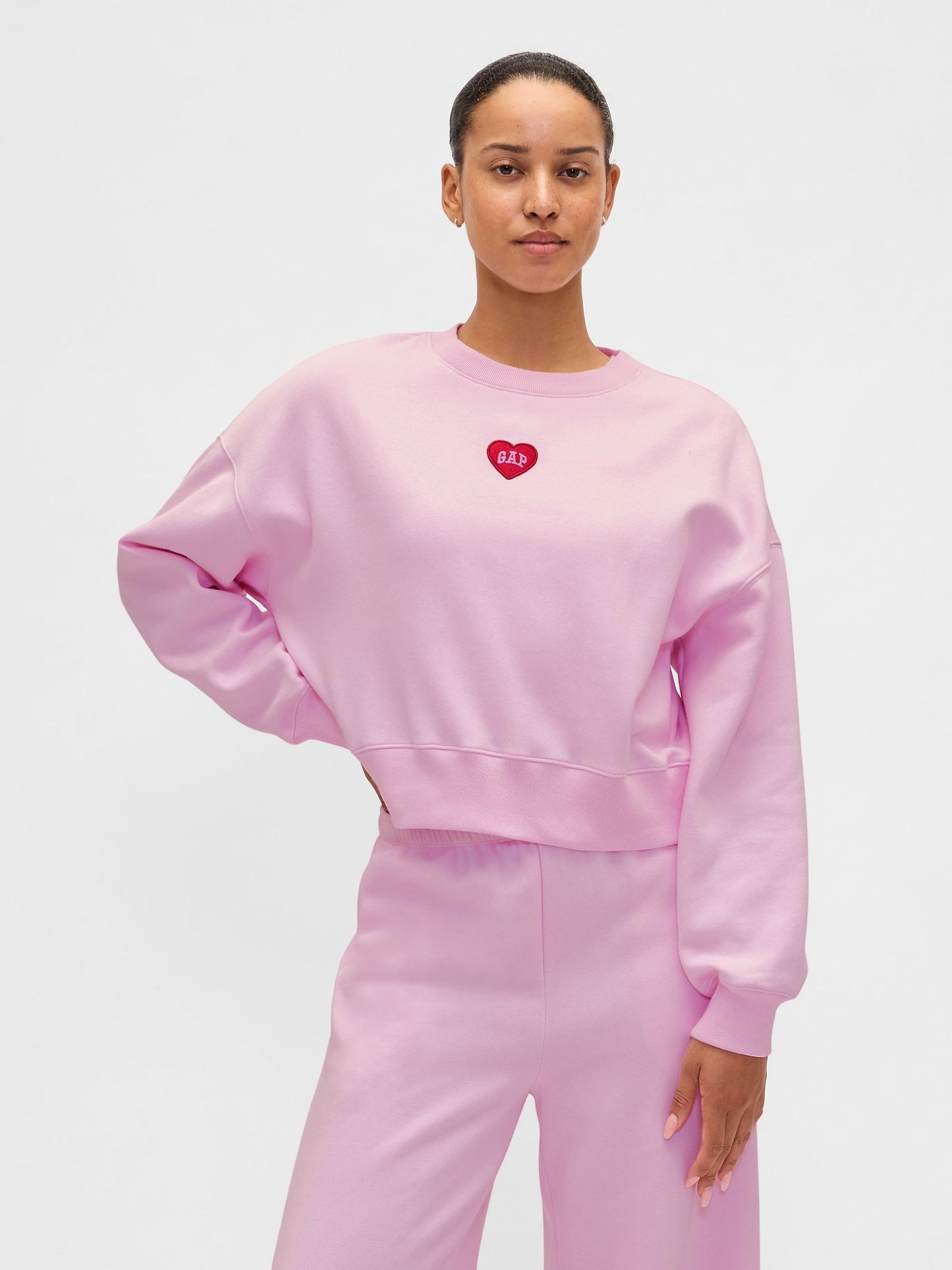 Pembe Vintagesoft Oversized Heart Logo Wedge Sweatshirt