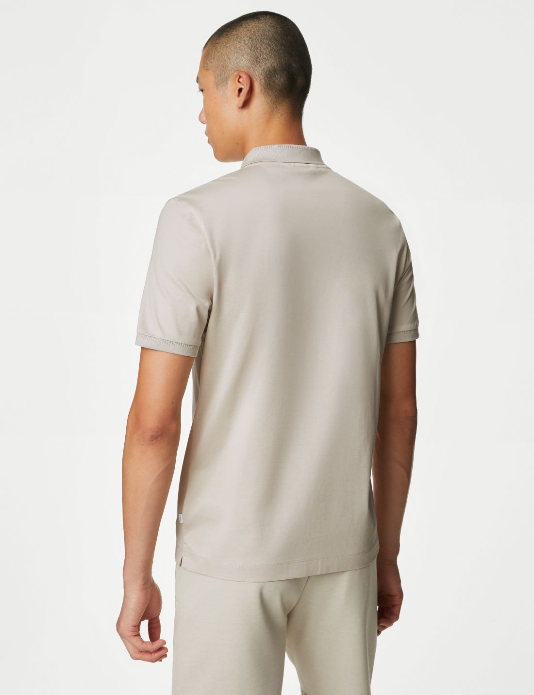 Yumuşak Dokulu Örme Polo Yaka T-shirt
