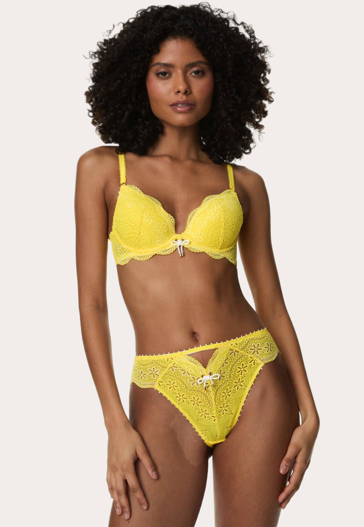 Lova Dantel Detaylı High Leg Külot