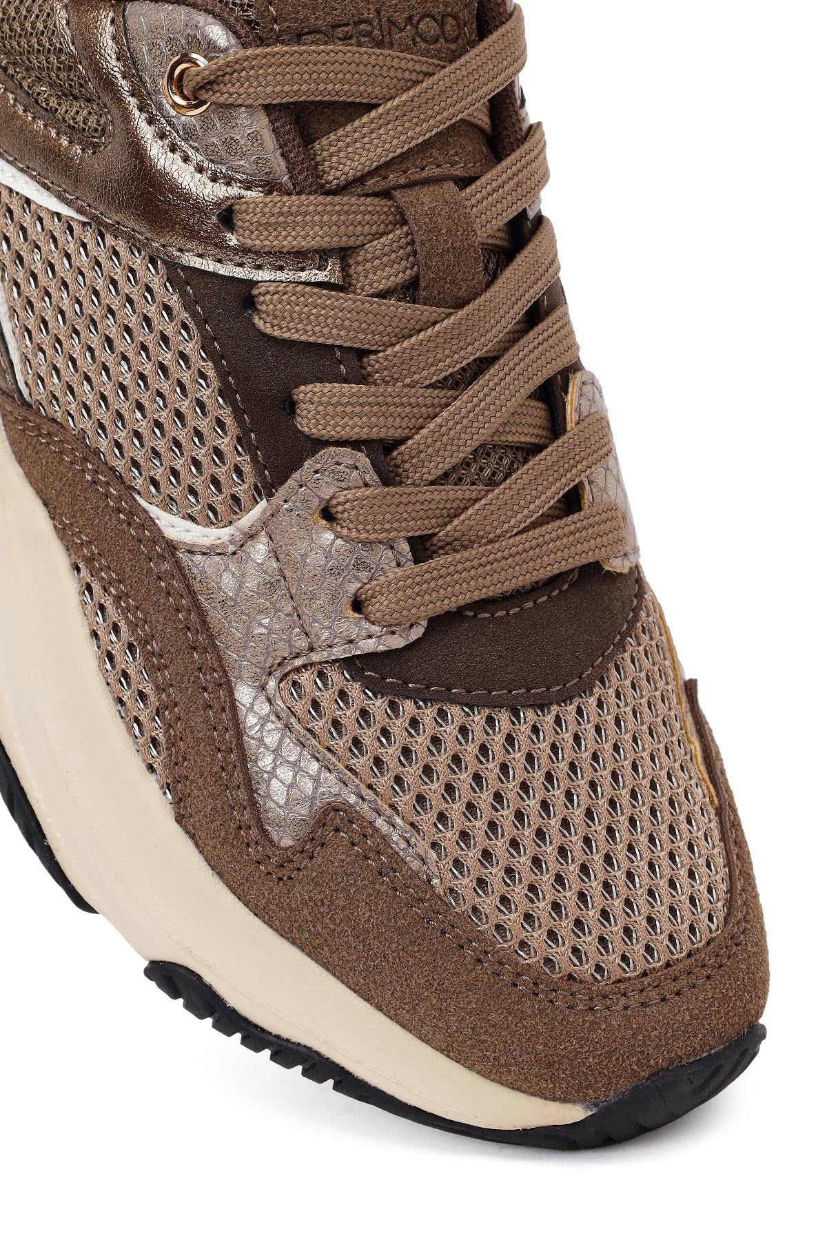 Kadın Bronz Bağcıklı Kalın Tabanlı Sneaker
