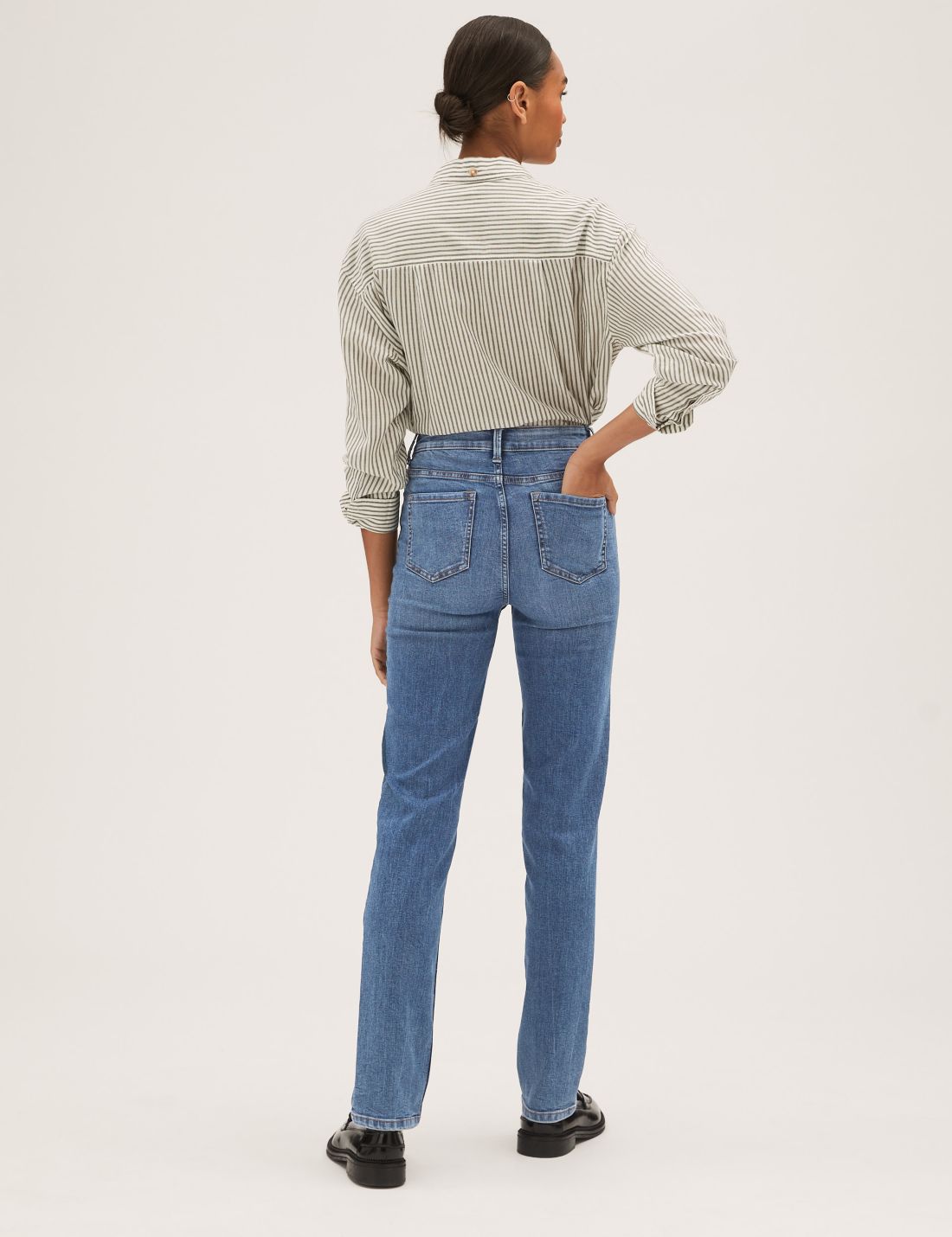 Sienna Straight Leg Jean Pantolon