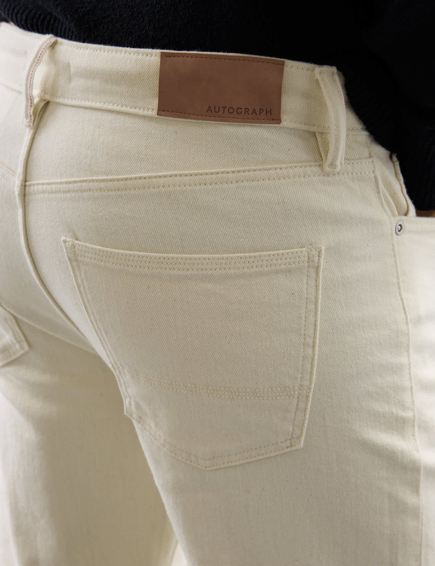 Saf Pamuklu Düz Kesim Selvedge Jean