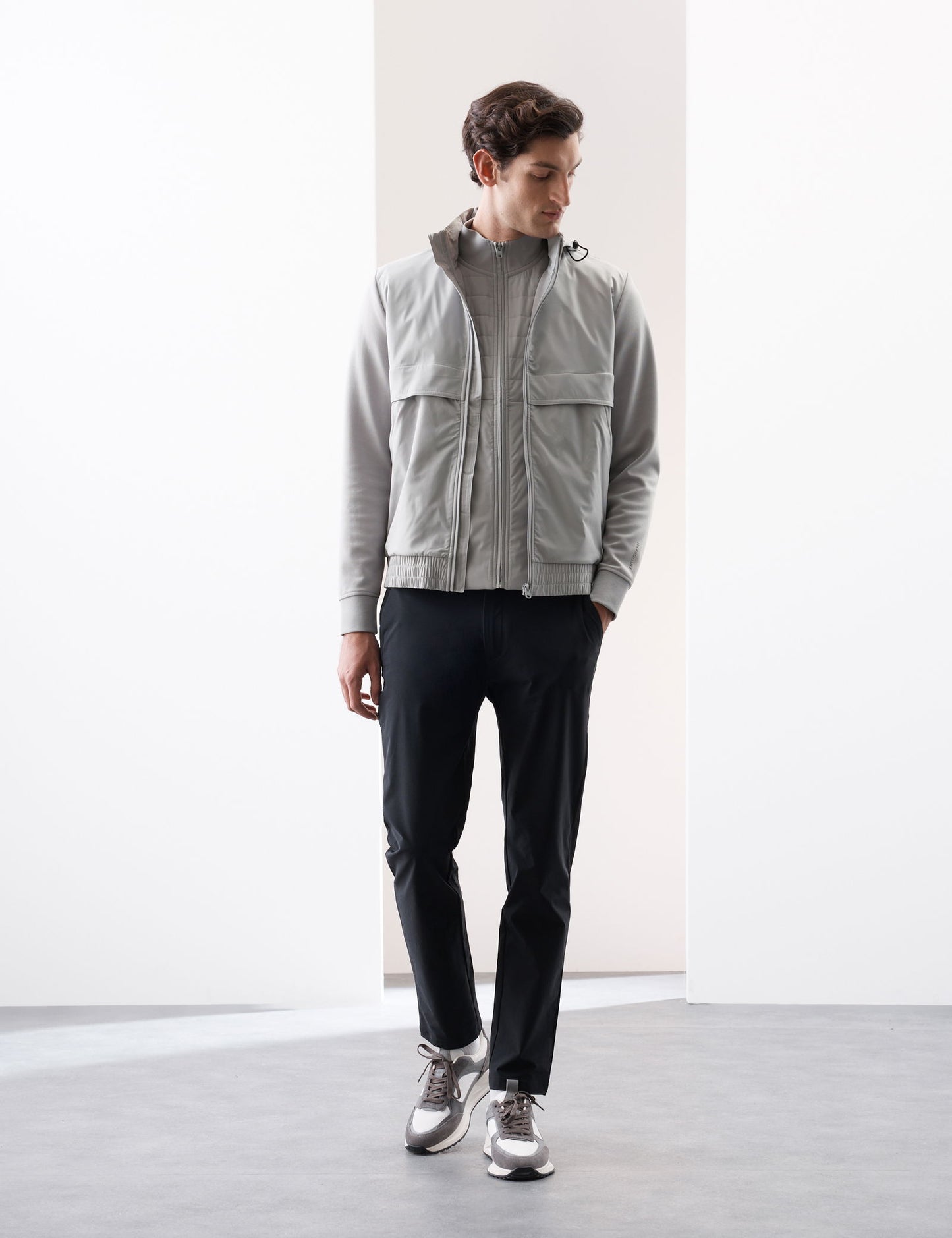 Stormwear Teknolojili Kapüşonlu Fermuarlı Ceket