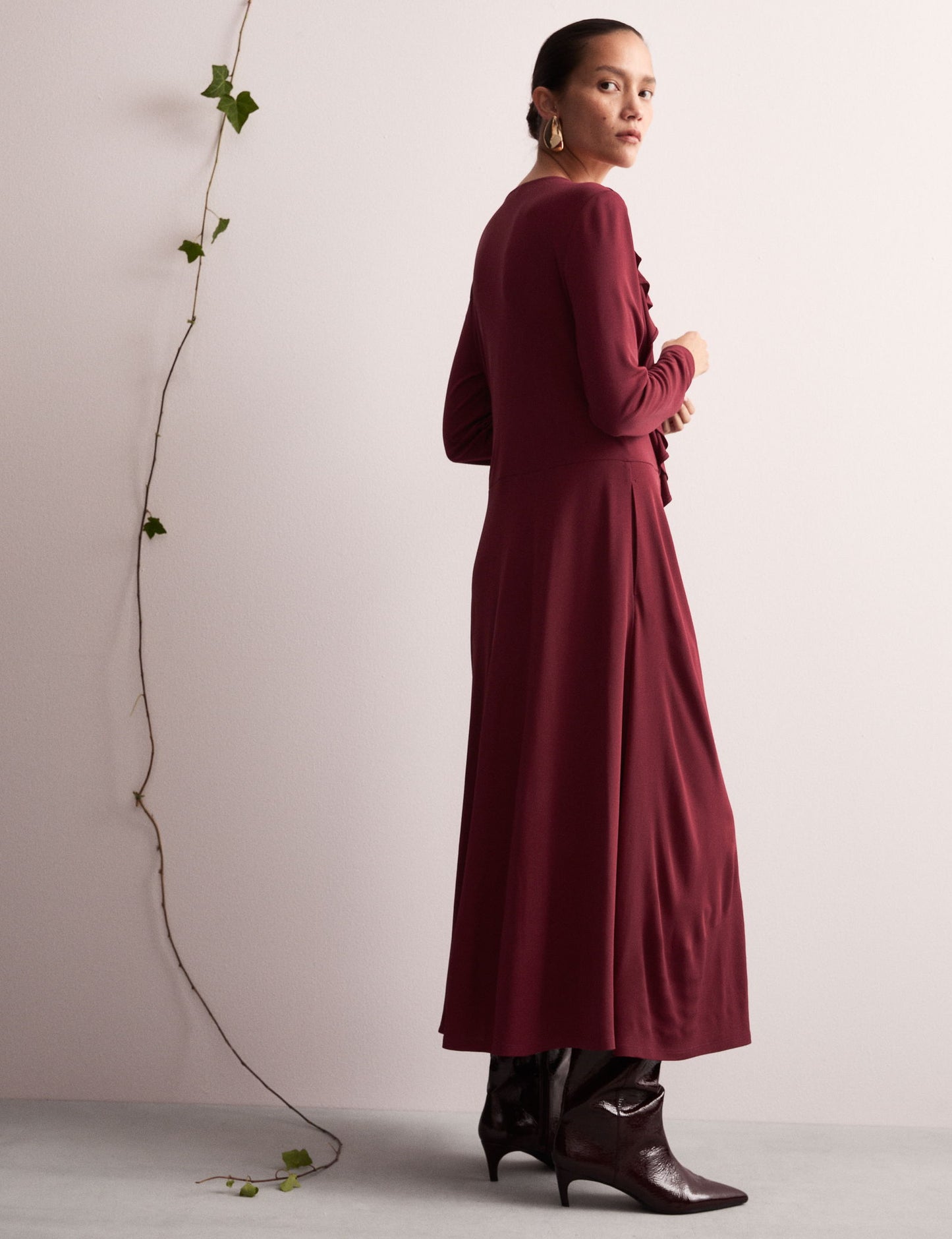 Jaeger Regular Fit V Yaka Midi Elbise