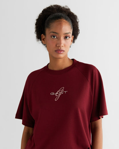 Embroidery C-neck T-shirt