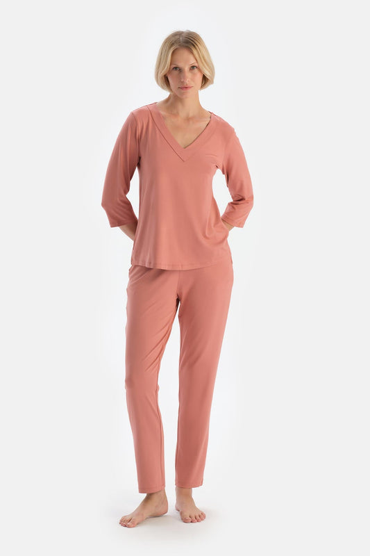 Gül Kurusu Uzun Kollu V Yaka Viskon Pijama Takımı