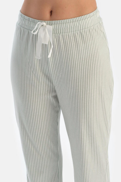 Turkuaz Çizgili Nakış Detaylı Pamuklu Pijama Takımı