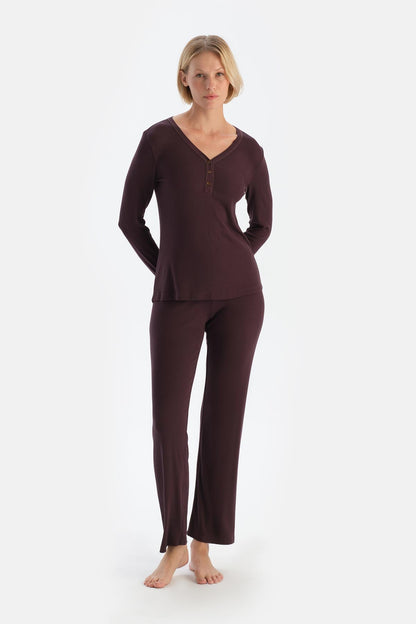 Mürdüm V Yaka Düğmeli Kaşkorse Pijama Takımı