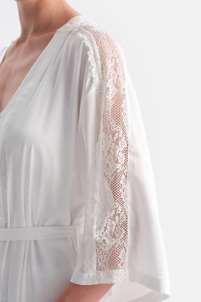 Beyaz Dantel Detaylı Saten Brıde Sabahlık