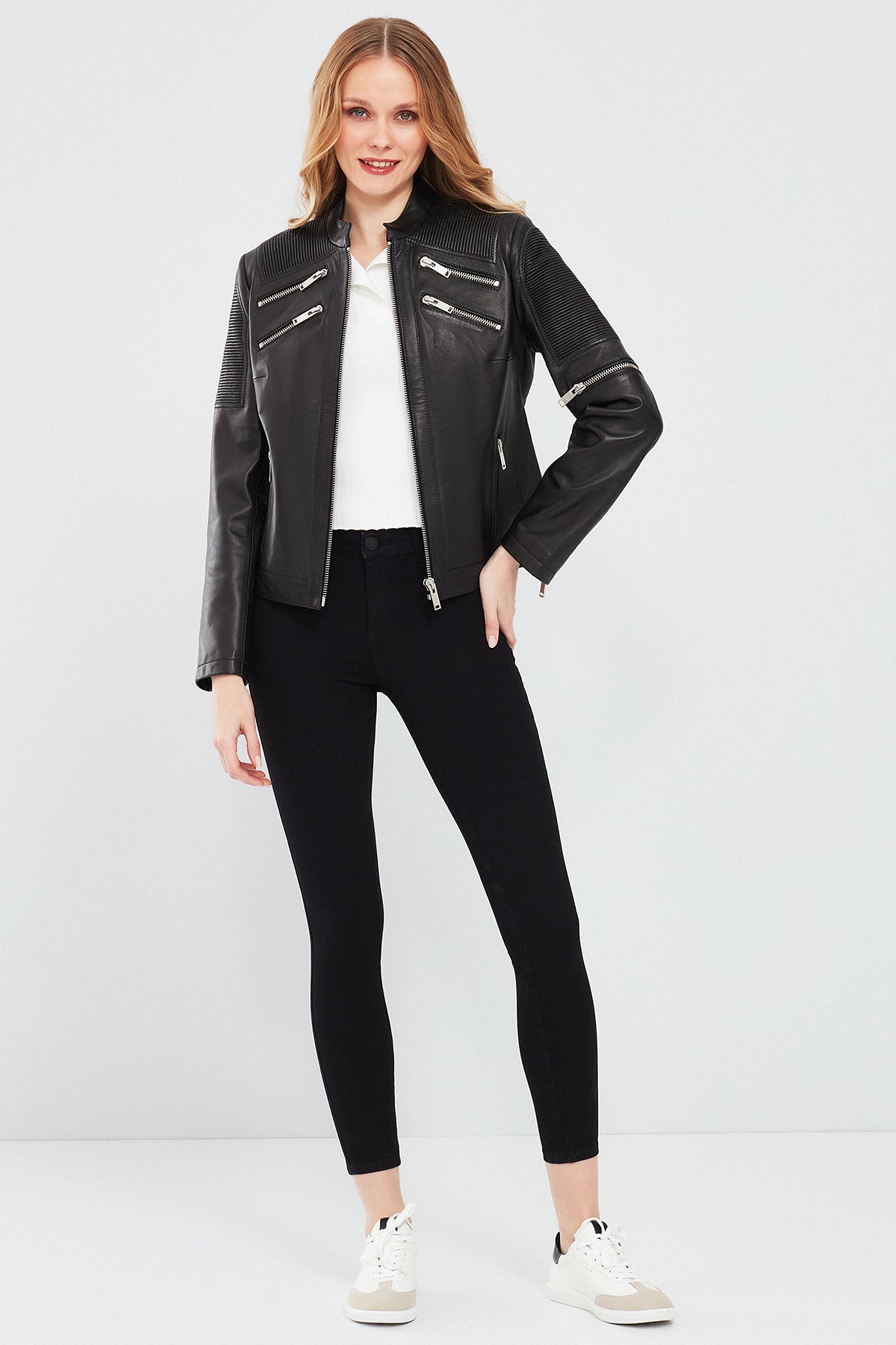 Milano Kadın Siyah Kısa Deri Ceket