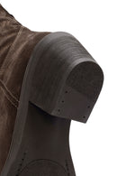 Kadın Kahverengi Kısa Kalın Topuklu Süet Deri Kovboy Bot