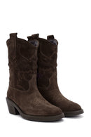 Kadın Kahverengi Kısa Kalın Topuklu Süet Deri Kovboy Bot