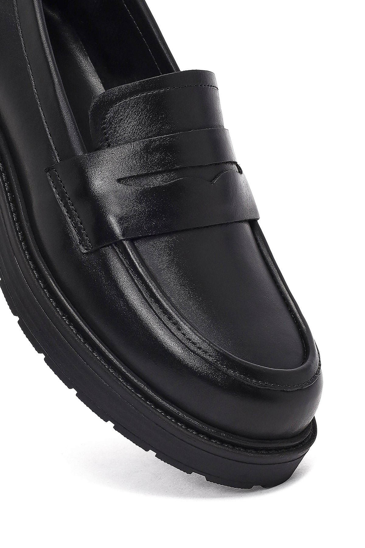 Kadın Siyah Kalın Tabanlı Deri Maskülen Loafer