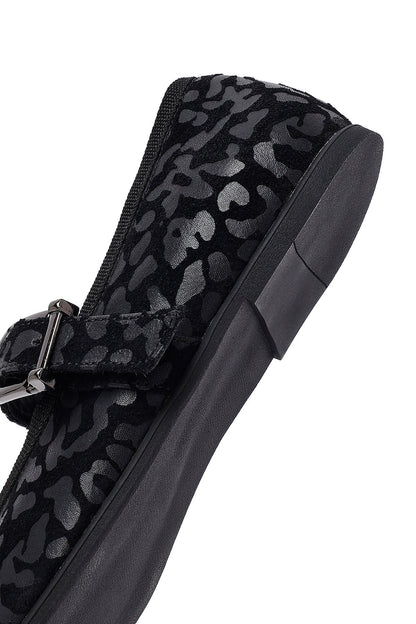 Kadın Siyah Leopar Desenli Tokalı Süet Deri Babet