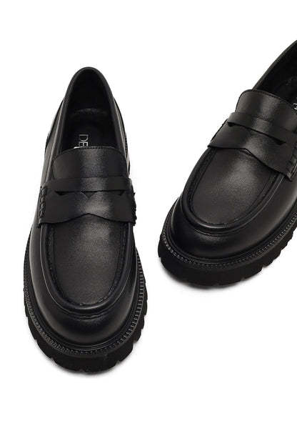 Kadın Siyah Kalın Tabanlı Deri Loafer