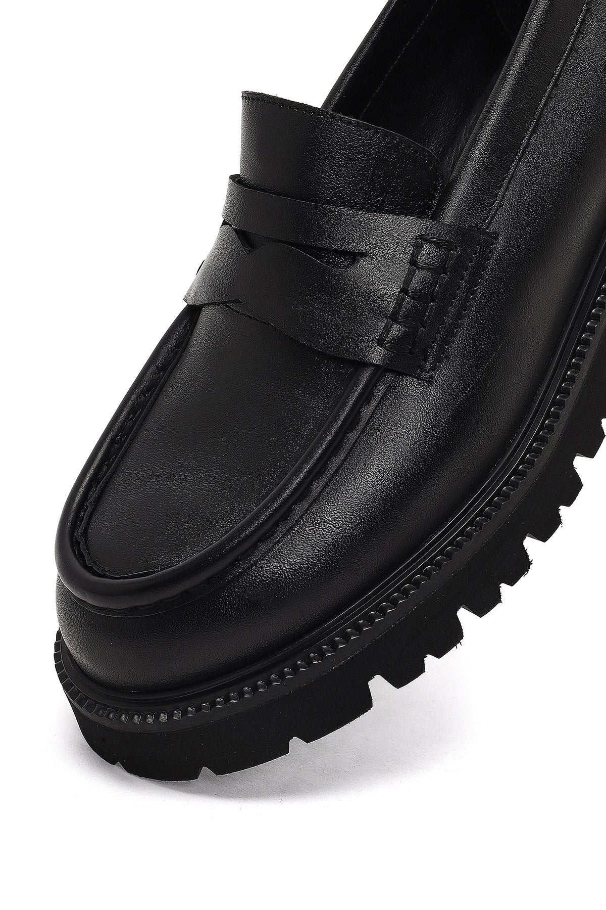 Kadın Siyah Kalın Tabanlı Deri Loafer