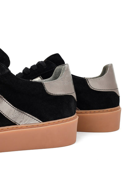 Kadın Siyah Bağcıklı Süet Deri Sneaker