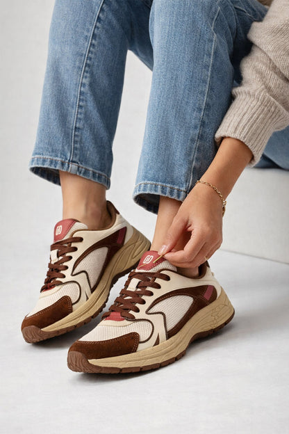 Derimod Studio Kadın Bej Bağcıklı Kalın Tabanlı Sneaker