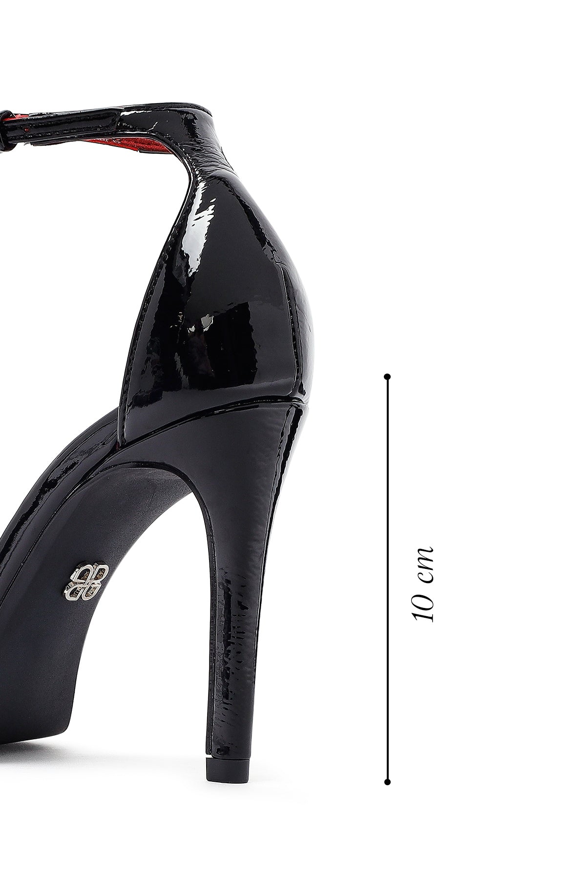 Kadın Siyah Bilekten Tokalı Yüksek Ince Topuklu Rugan Stiletto