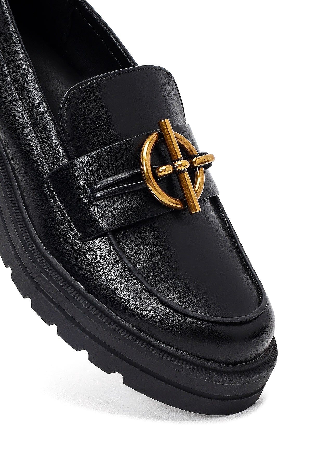 Kadın Siyah Tokalı Kalın Tabanlı Maskülen Loafer