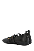 Kadın Siyah Tokalı Deri Babet