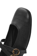 Kadın Siyah Tokalı Deri Babet