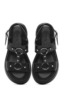 Kadın Siyah Bilekten Tokalı Kalın Tabanlı Deri Comfort Sandalet