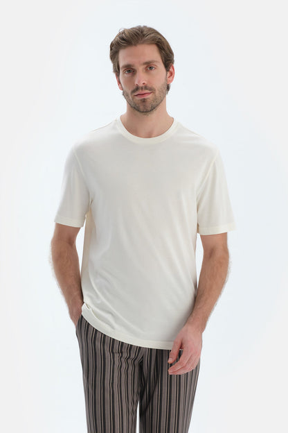 Ekru Kısa Kollu Bisiklet Yaka Penye Modal Tişört