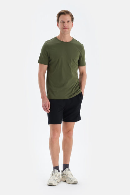 Haki Bisiklet Yaka Ipek Apre Kısa Kollu Tişört