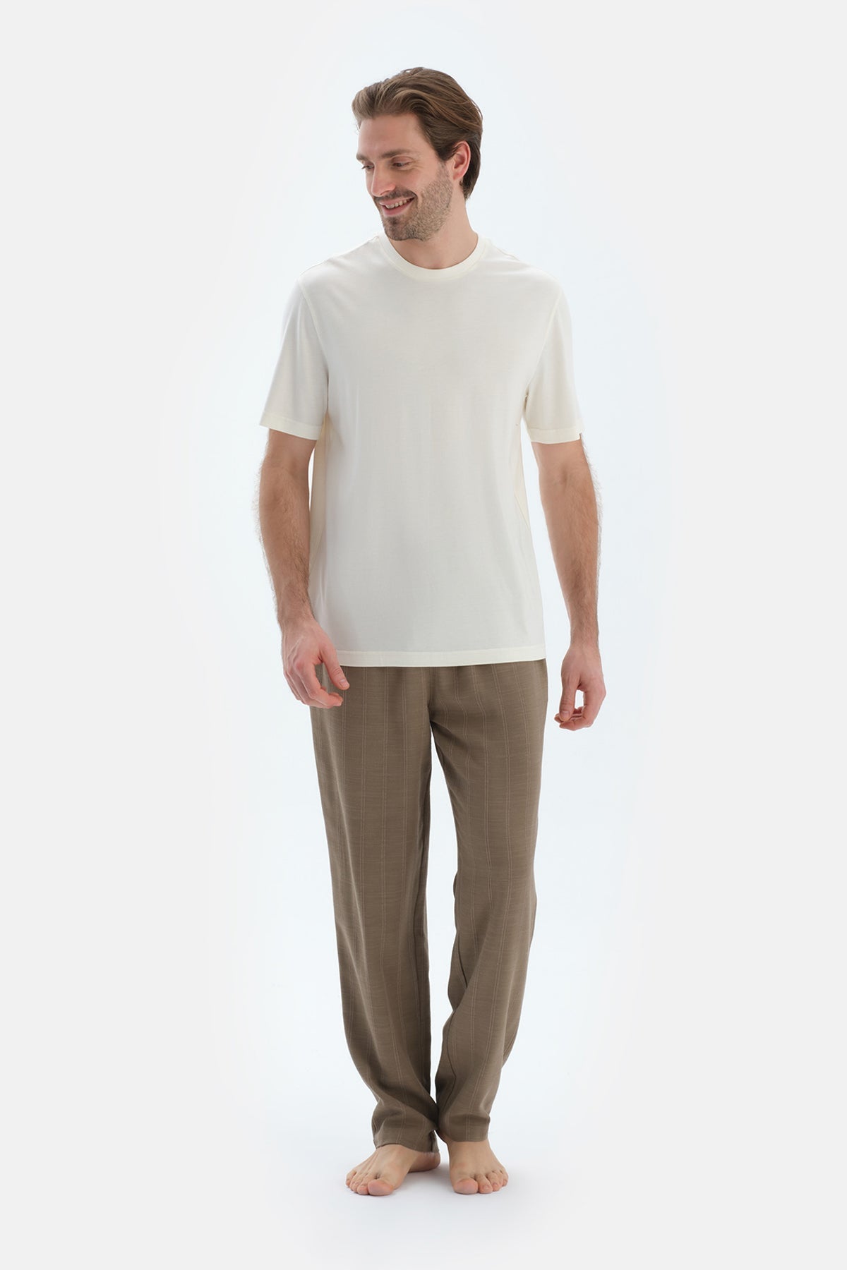 Açık Yeşil Dokulu Düz Paça Pantolon