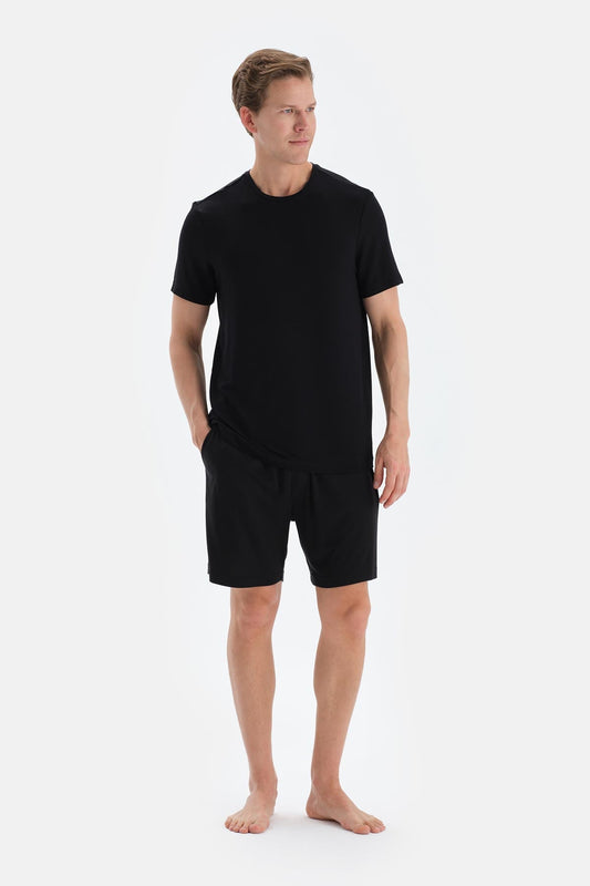 Siyah Patlı Ve Kordonlu Örme Şort