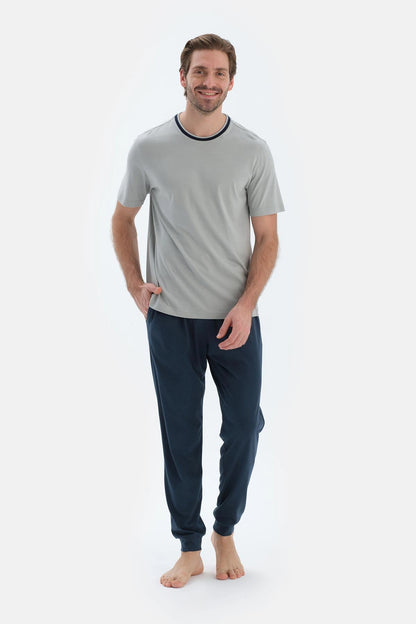 Gri Bisiklet Yaka Kısa Kollu Tişört Jogger Paça Pantolon Basıc Pijama