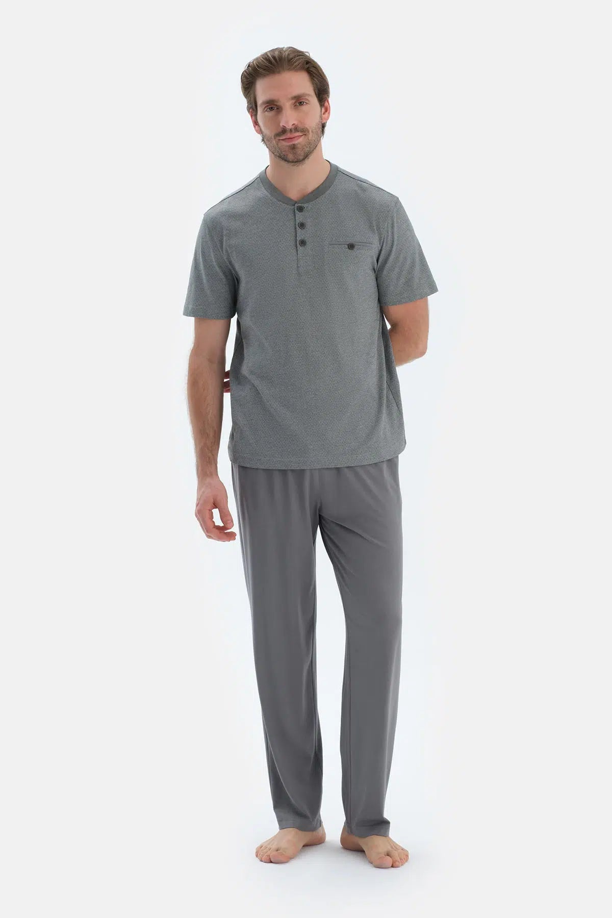 Gri Kısa Kollu Yarım Patlı Tişört Pantolon Pijama Takımı