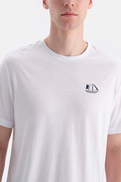 Baski Detayli Tişört Şort Takim