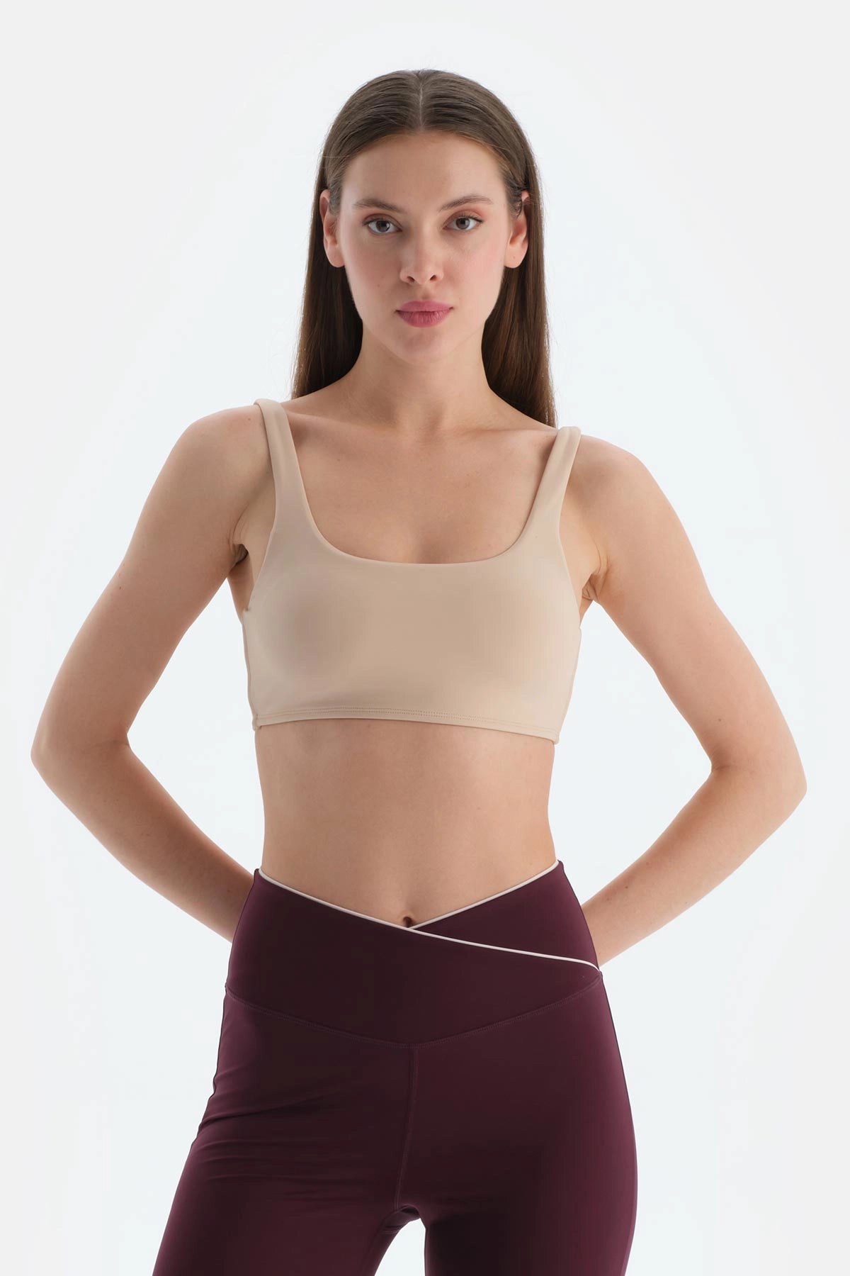 Kadin Yan Biye Detayli Ince Askili Sporcu Sütyeni