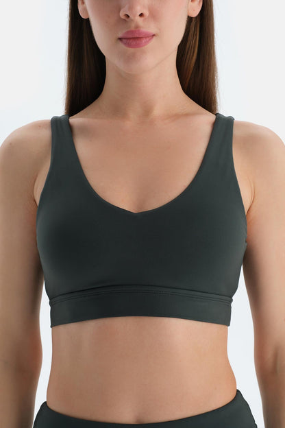 Kadin Çarpraz Sirt Askili Sporcu Sütyeni