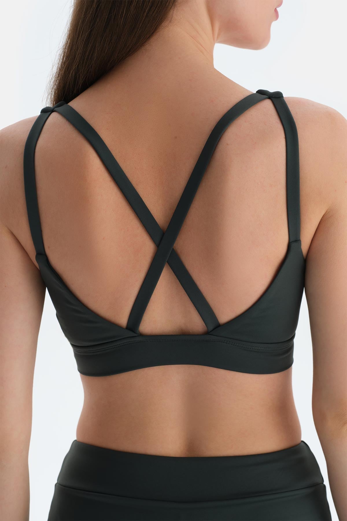 Kadin Çarpraz Sirt Askili Sporcu Sütyeni