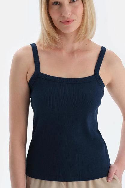 Lacivert Askılı Kaşkorse Atlet