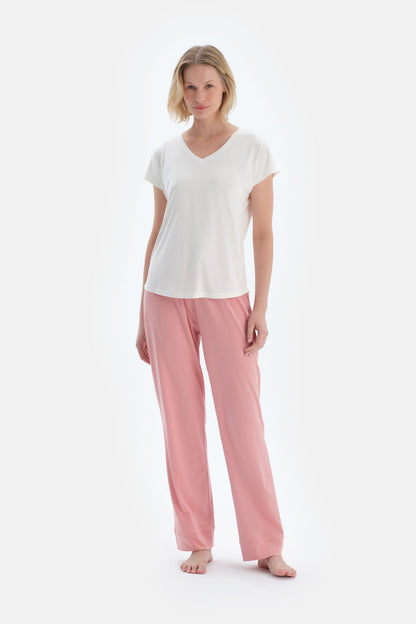 Gül Kurusu Metraj Desenli Ve Düz Ikili Pantolon