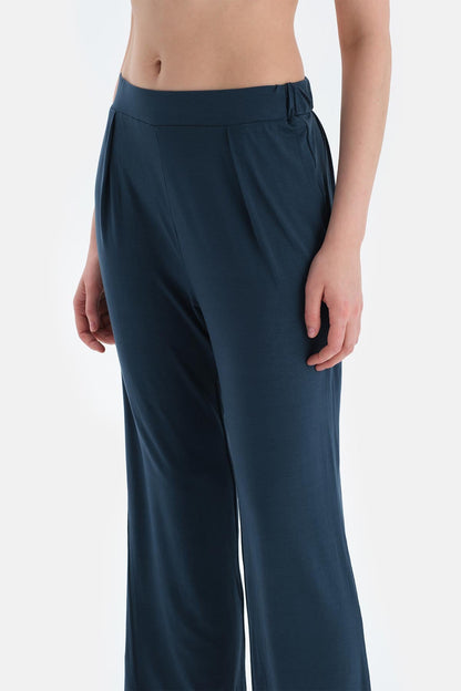 Indigo Yaka Detaylı Kısa Kollu Modal Tişört Pantolon Pijama Takımı