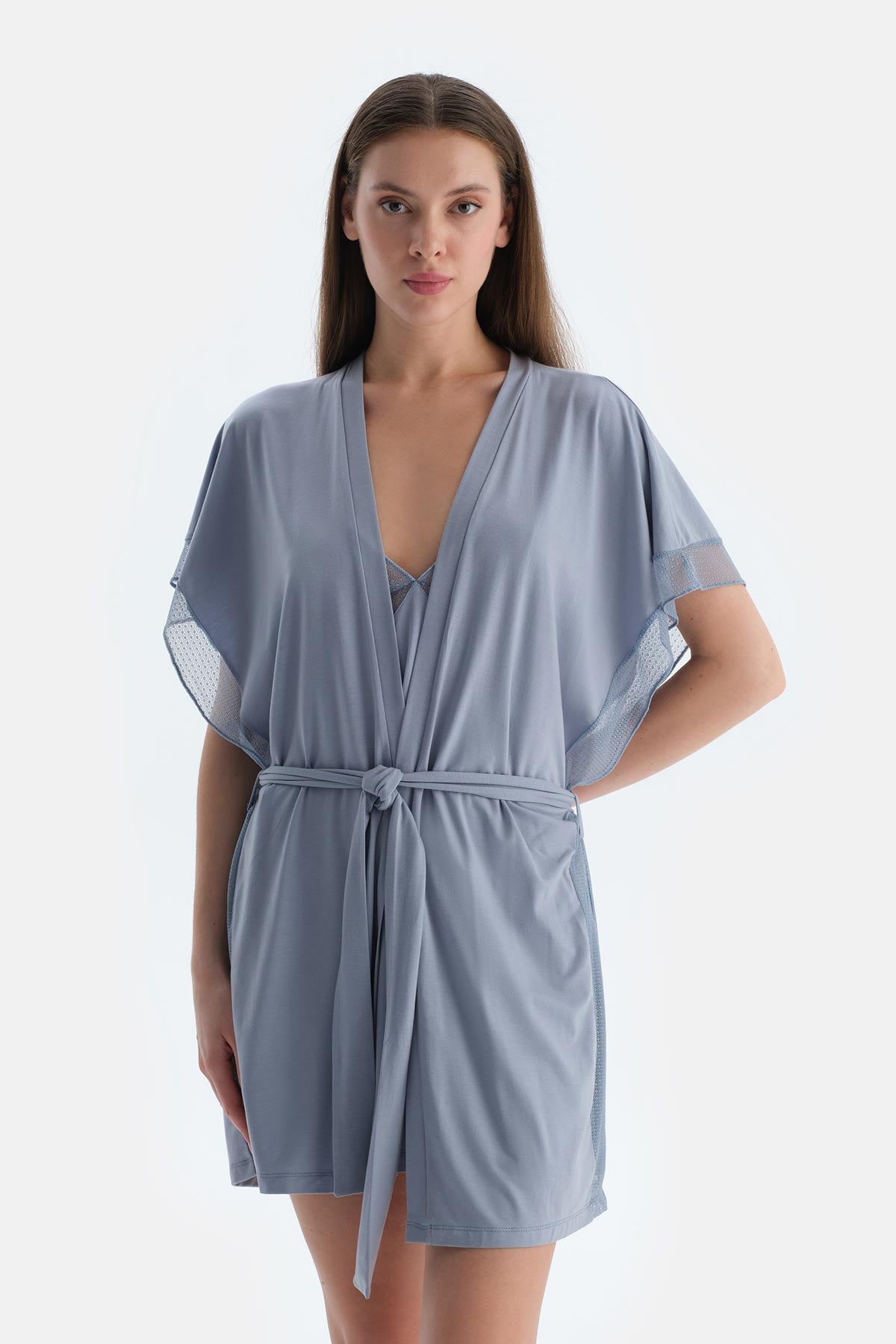 Buz Mavisi Dantel Detaylı Sabahlık